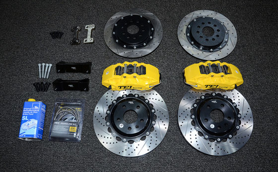 BBK für Audi A3 installierte große Bremsausrüstungen 6 Kolben-Tasterzirkel mit Rad P60S 355*32mm Rotors 18inch