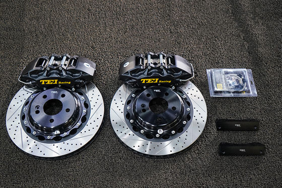 Große Bremse Kit For BMW E300 installierter TEI Racing P60S schmiedete 6 Disketten-Rotor der Kolben-Tasterzirkel-355*32mm